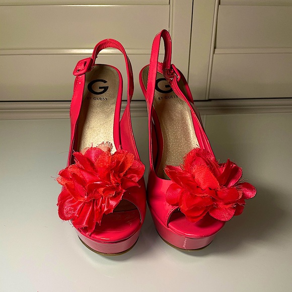 Size 8 1/2, Hot Pink, Guess Stilettos - Picture 5 of 7